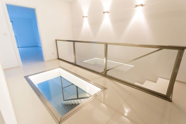 Gallery and staircase
